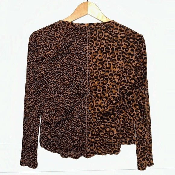PILCRO Anthropologie Leopard Animal Print Long SleeveThermal Boho Artsy Top XS - Picture 4 of 7